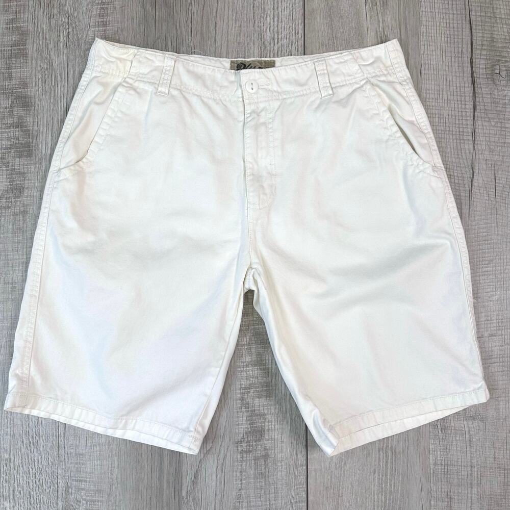 Plugg White Cotton Shorts Mens Size 36 High Rise Regular Fit Stretch Flat Front